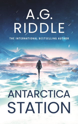 Antarctica Station - 9781035913817