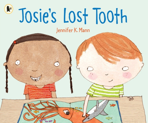 Josie's Lost Tooth - 9781406382594