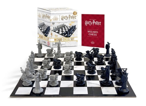 Harry Potter Wizard Chess Set-9780762483983